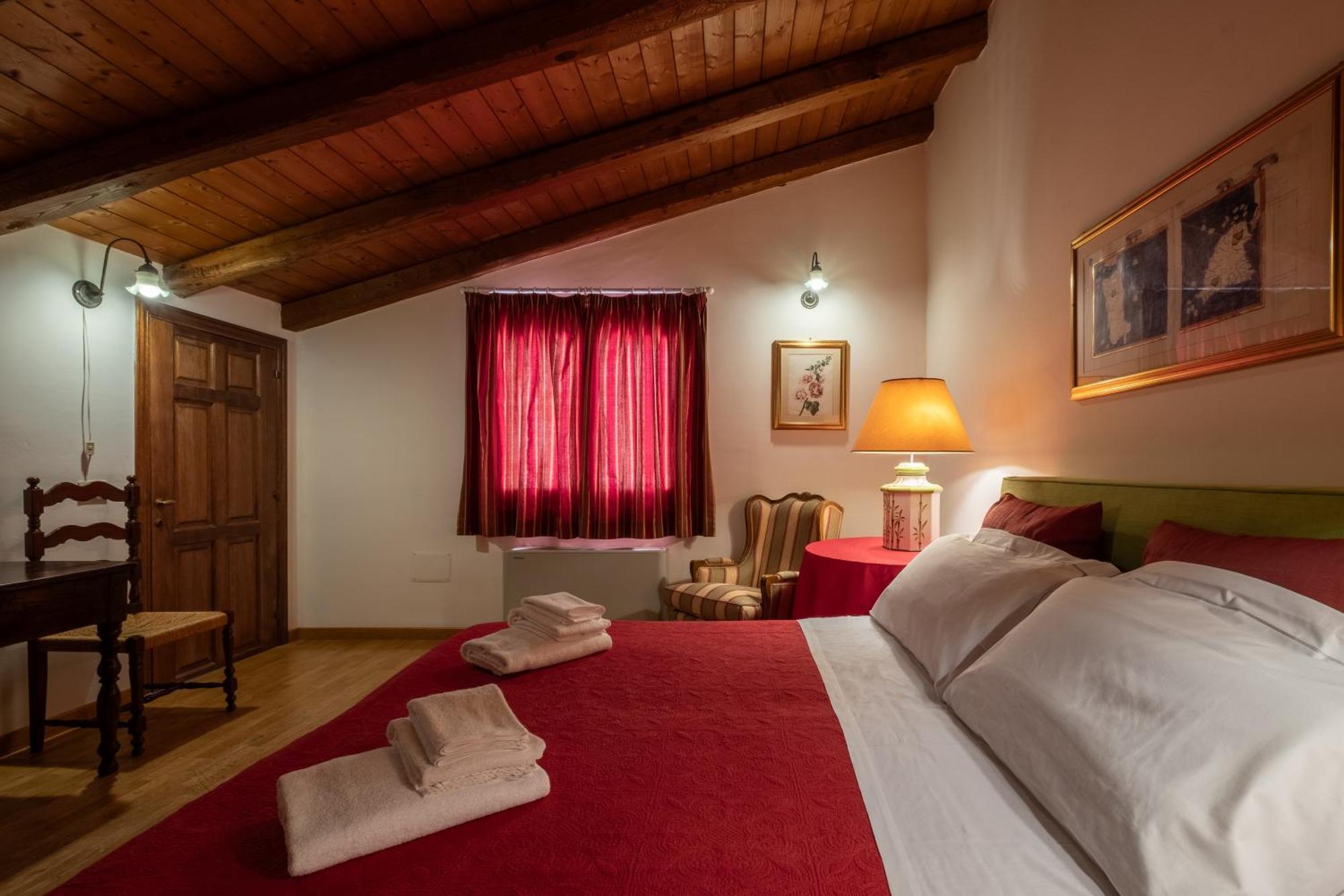 Corte Cristina & Suites Quartucciu Extérieur photo